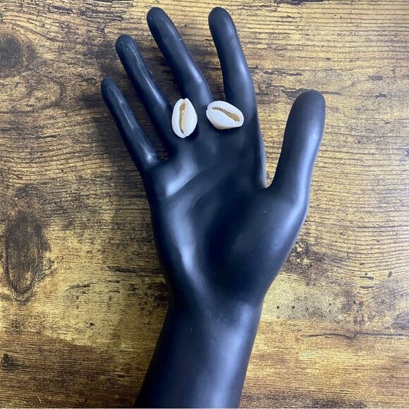 Handmade Cowrie Shell Earrings for Women, Skin-Friendly Stainless Steel, Summer - Picture 8 of 9